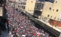 أكبر تظاهرة عند الحدود الاردنية الاسرائيلية نصرة للقدس وغزة